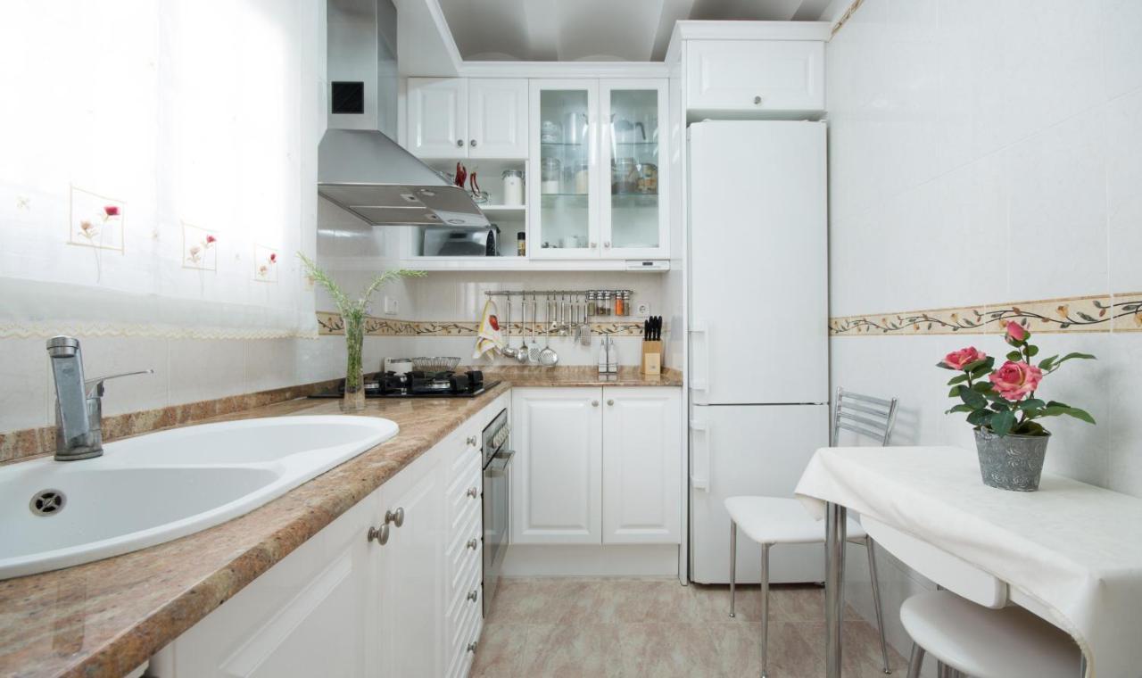 R17 Casa Merce Rodoreda Calafell Buitenkant foto