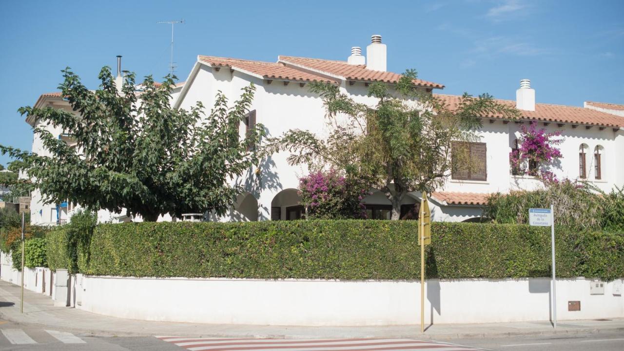 R17 Casa Merce Rodoreda Calafell Buitenkant foto